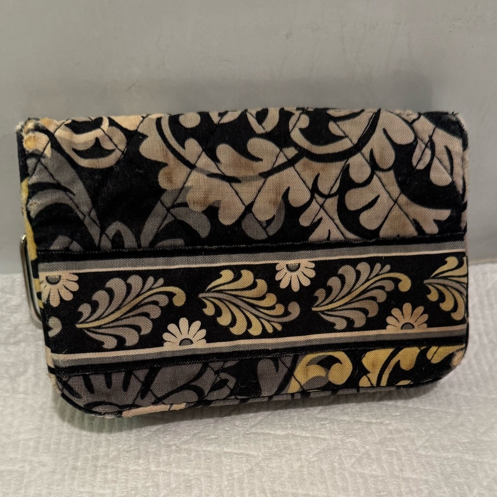VERA BRADLEY Wallet - Baroque with coin purse, key chain